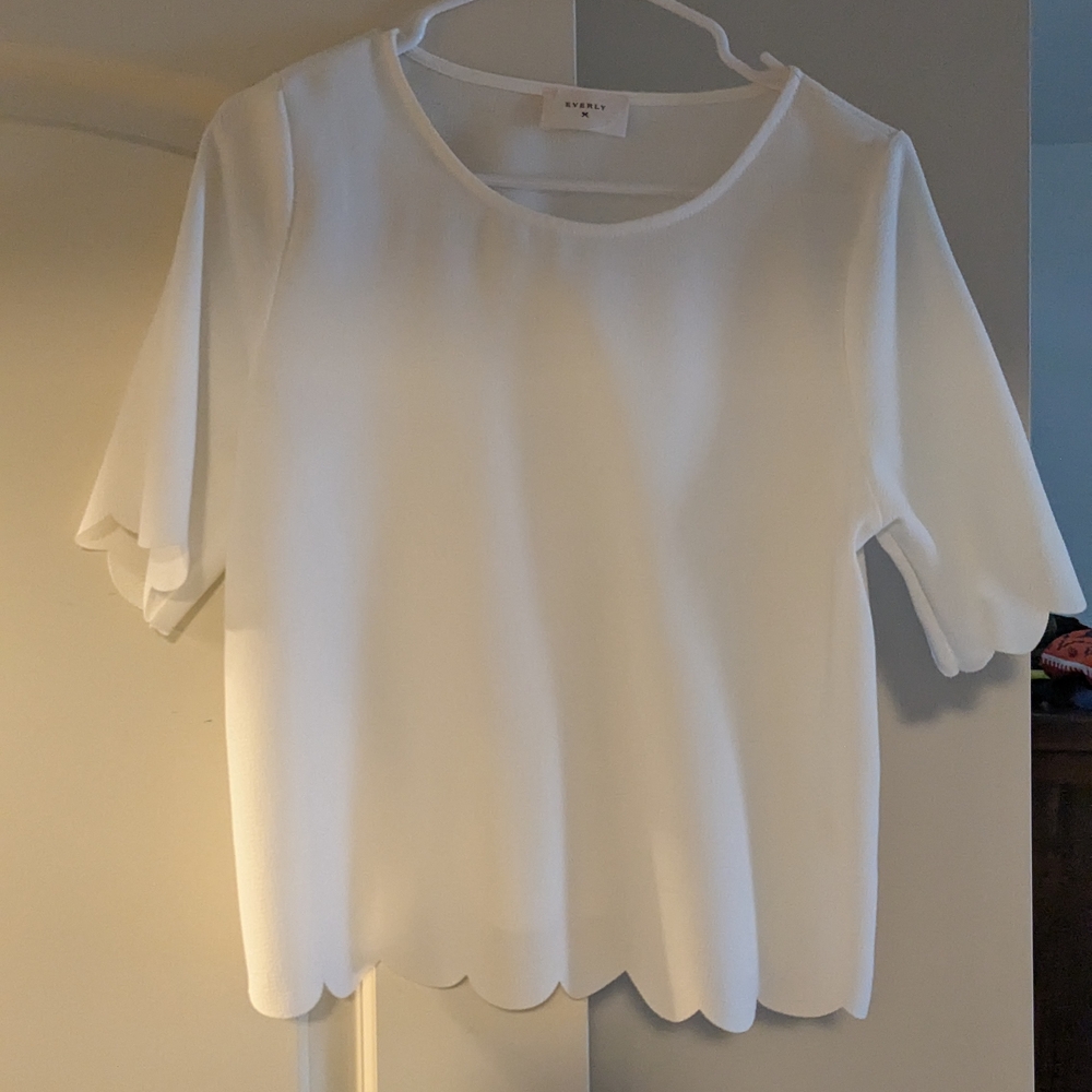 Everly White Boxy T-Shirt
